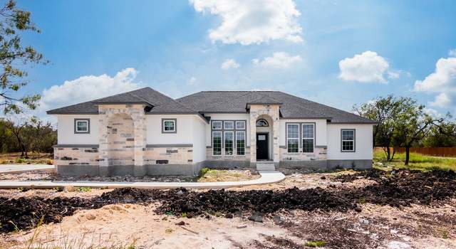 Photo of 1035 County Road 3822, San Antonio, TX 78253