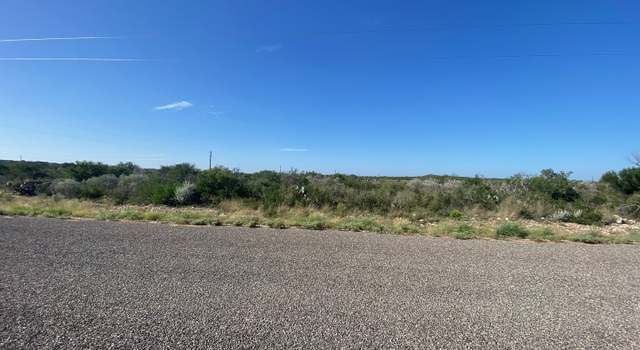 Photo of 41 Palomino Hills Cir, Uvalde, TX 78801