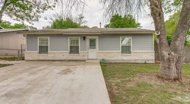 Photo of 6703 Middle Oaks Dr, San Antonio, TX 78227