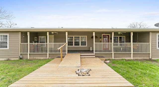 Photo of 309 Woodcreek Cir, Mcqueeney, TX 78123