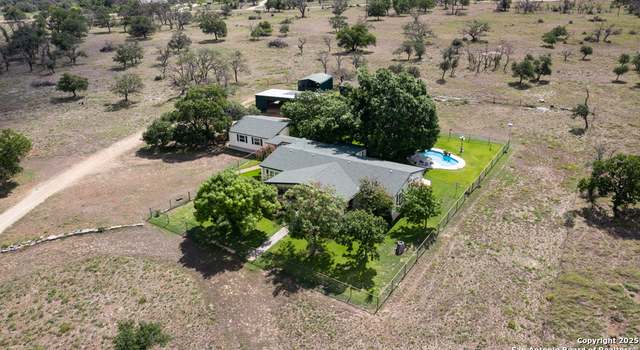 Photo of 290 Fire Rock Trl, Fredericksburg, TX 78624