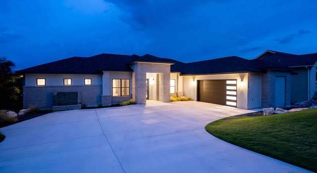 Photo of 2089 Summit Crest Dr, Kerrville, TX 78028
