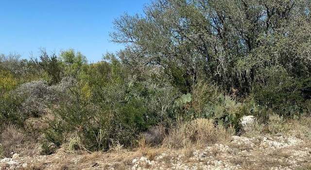 Photo of 249 Legend Hills Rd, Uvalde, TX 78801