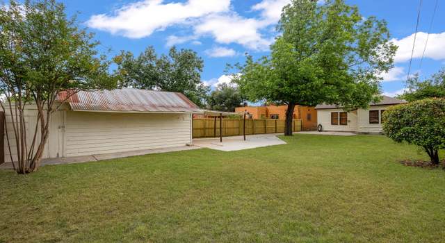 Photo of 1717 W Summit Ave, San Antonio, TX 78201