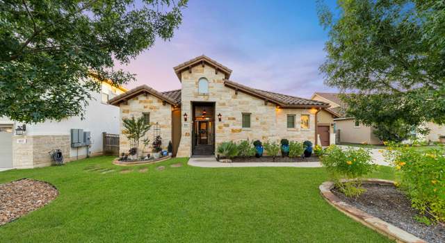 Photo of 861 Lorikeet Ln, New Braunfels, TX 78132-3932