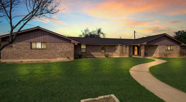 Photo of 201 N Cherokee, Cotulla, TX 78014