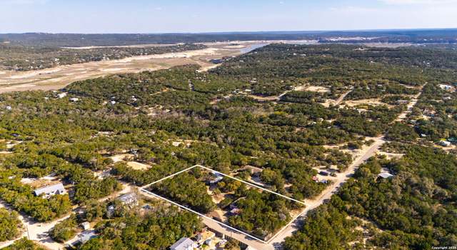 Photo of 332 14th, Lakehills, TX 78063
