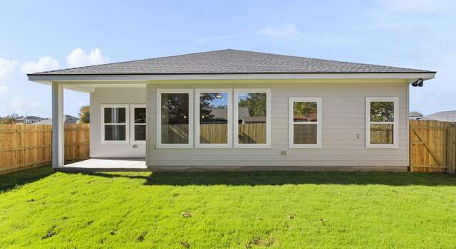 Photo of 809 Lee Elsik, Seguin, TX 78155