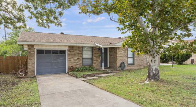 Photo of 1911 Singing Wind, Kerrville, TX 78028