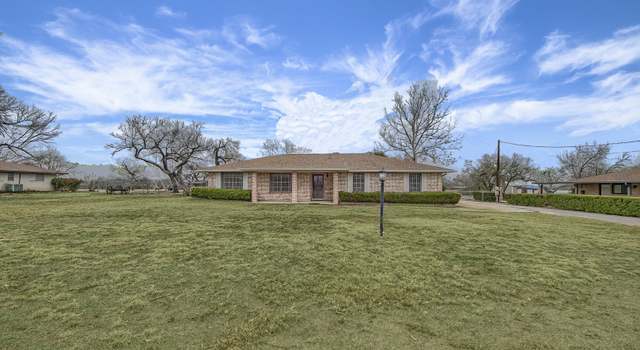 Photo of 8020 Knowlton Rd, San Antonio, TX 78263-9672