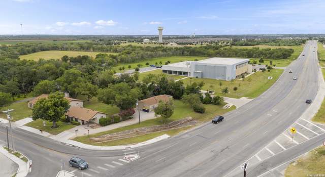 Photo of 100 Haeckerville Rd, Cibolo, TX 78108