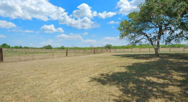 Photo of 116 Country Place Dr, Adkins, TX 78101