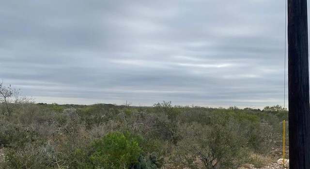 Photo of 504 Legend Hills Rd, Uvalde, TX 78801
