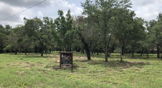 Photo of 100 Legacy Run Dr, La Vernia, TX 78121
