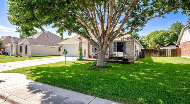 Photo of 514 Walnut Hts, New Braunfels, TX 78130