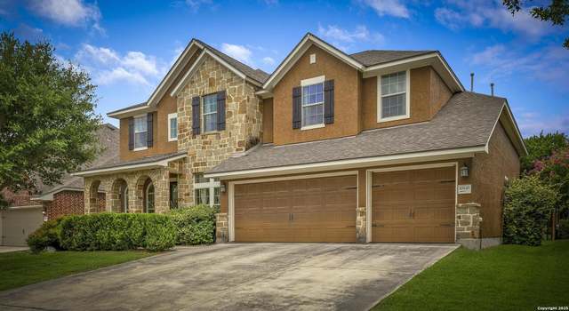 Photo of 10645 Foxen Way, Helotes, TX 78023
