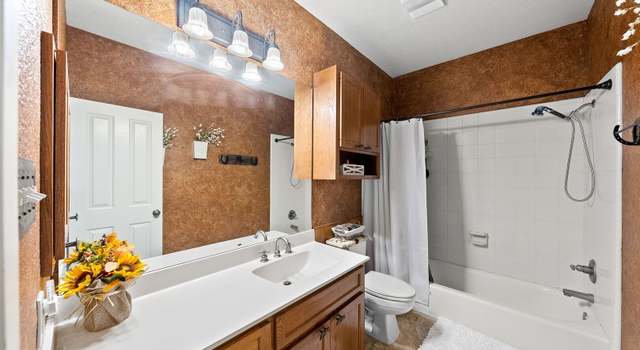 Photo of 307 Pecan Pkwy, Boerne, TX 78006-7962