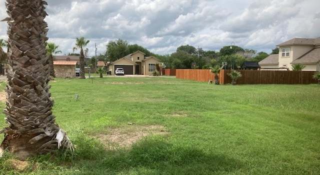 Photo of 102 Sutton Place-lot#2, Uvalde, TX 78801