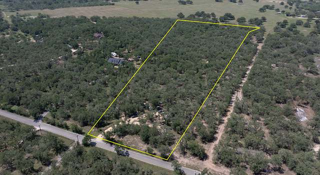 Photo of 1464 Cross Rd, Kingsbury, TX 78638