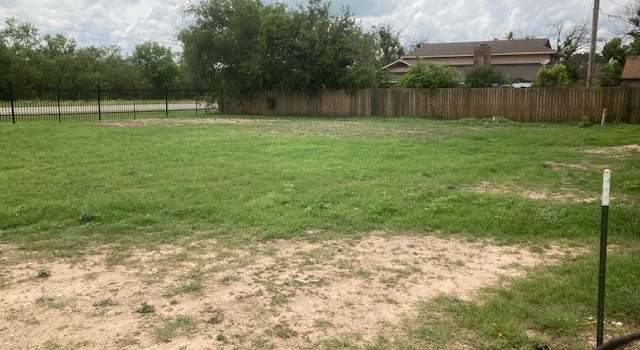 Photo of 139 Sutton Place-lot #30, Uvalde, TX 78801