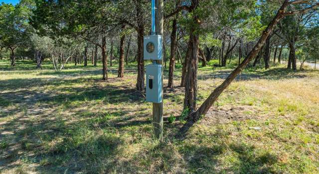 Photo of 665 Town Creek Rd, Kerrville, TX 78028