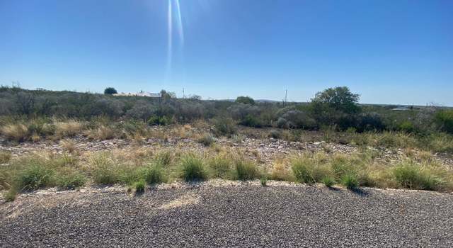Photo of 70 Greystone Hills Cir, Uvalde, TX 78801