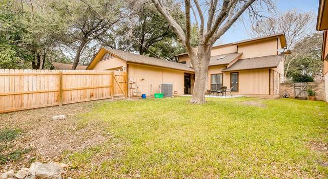 Photo of 1506 Beauchamp St, San Antonio, TX 78213-1210