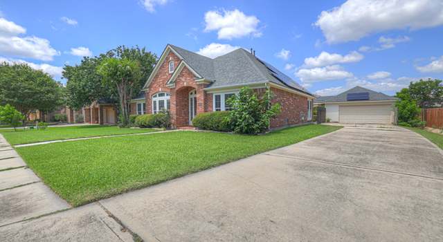 Property at 2363 Oak Pebble, New Braunfels, TX 78132, 4 beds, 2.5 baths