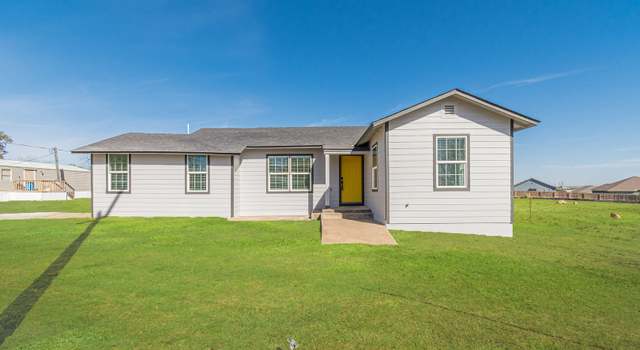 Photo of 1313 Hickory, Jourdanton, TX 78026