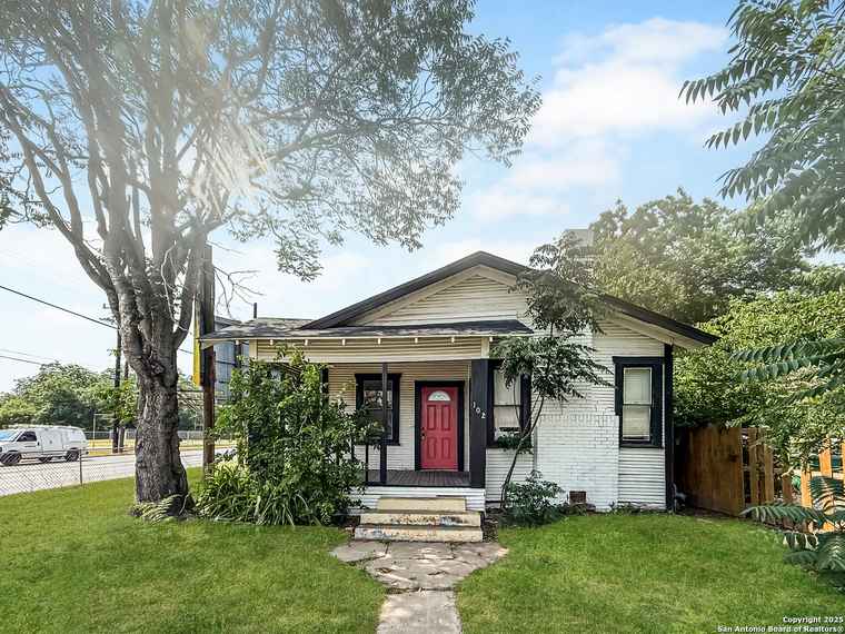 Photo of 102 Benita San Antonio, TX 78210