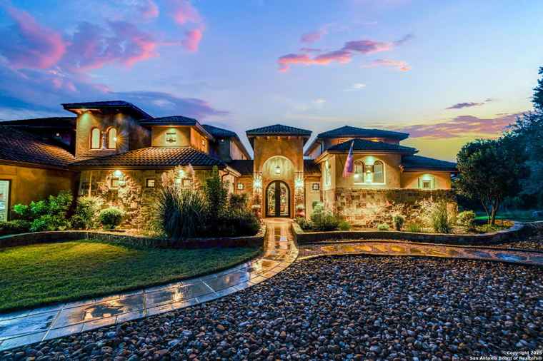 Photo of 2170 Sierra Madre Canyon Lake, TX 78133