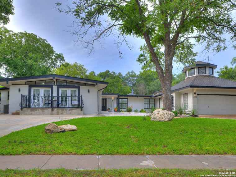 Photo of 2611 Hopeton San Antonio, TX 78230