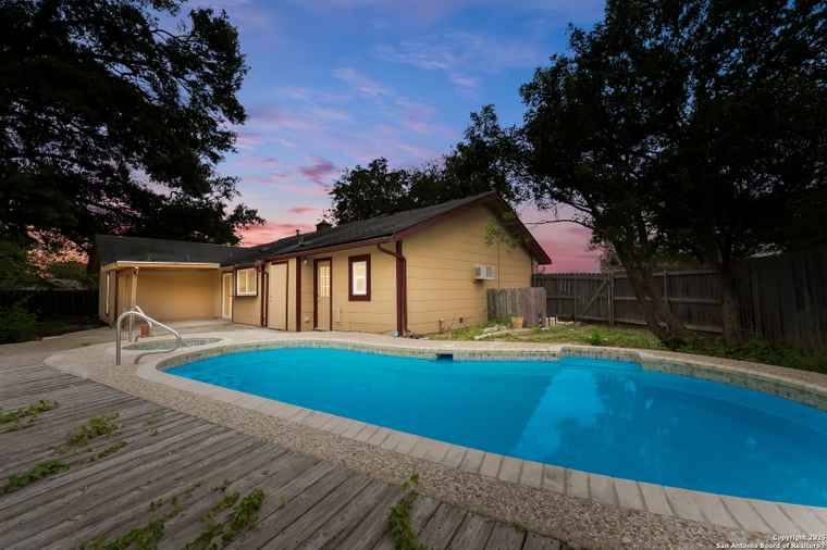 Photo of 12722 La Fonda San Antonio, TX 78233