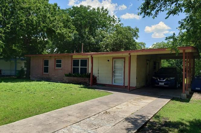 114 Carousel Dr, San Antonio, TX 78227 | MLS# 1389667 | Redfin