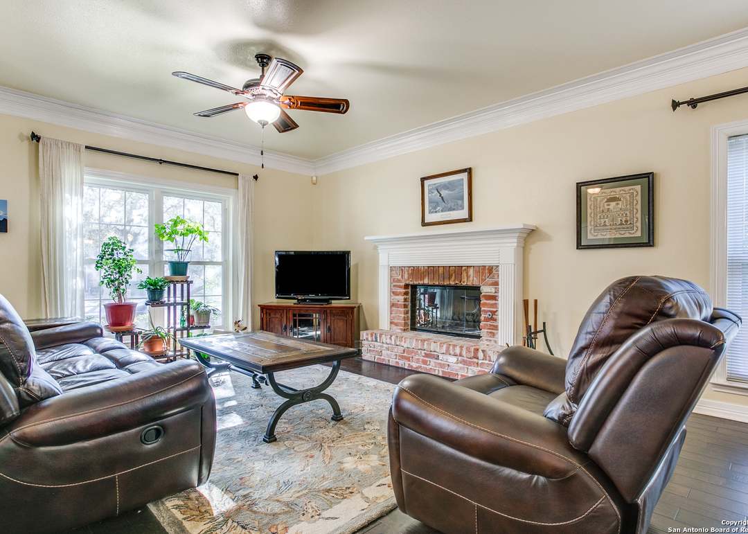 17407 Canyon Holw, San Antonio, TX 78248