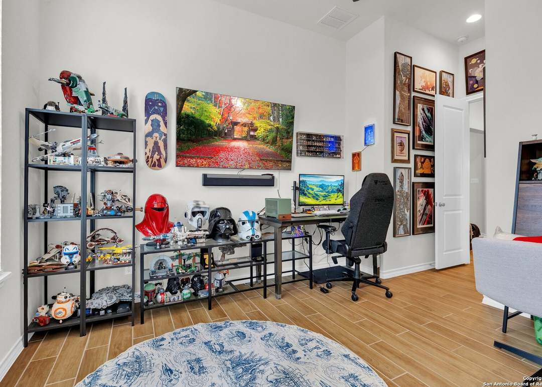8910 Bellacor Rdg, Boerne, TX 78015-5217