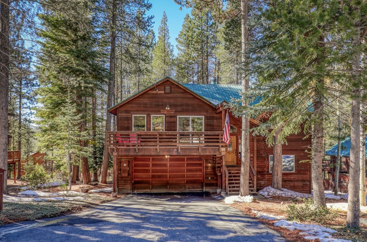 11702 Lausanne Way, Truckee, CA 96161 | MLS# 20212687 | Redfin