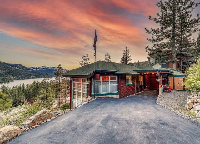 Property at 10310 Martis St, Truckee, CA 96161, 3 beds, 2.5 baths