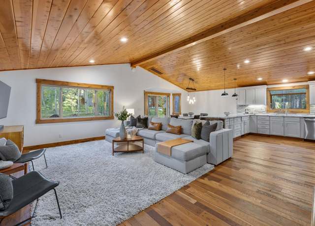 Property at 12685 Saint Moritz Ln, Truckee, CA 96161, 3 beds, 3 baths