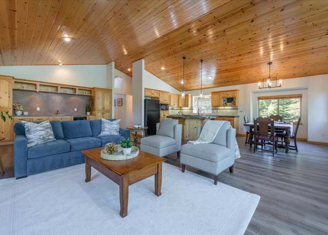 Property at 12386 Snowpeak Way, Truckee, CA 96161, 5 beds, 3.5 baths
