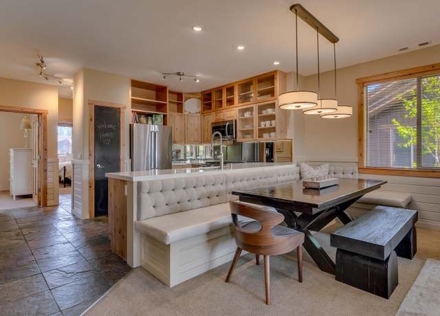 Property at 11592 Dolomite Way #2, Truckee, CA 96161, 3 beds, 2 baths