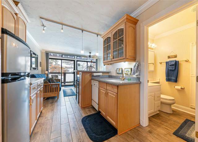 Property at 11591 Snowpeak Way #11, Truckee, CA 96161-2840, 1 bath