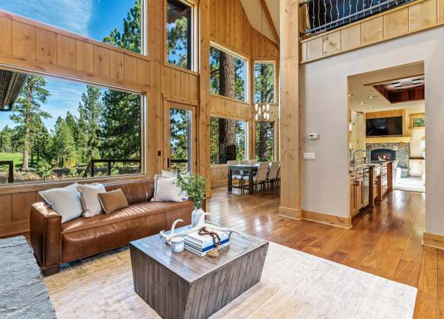 Property at 9353 Heartwood Dr, Truckee, CA 96161-5196, 5 beds, 4.5 baths