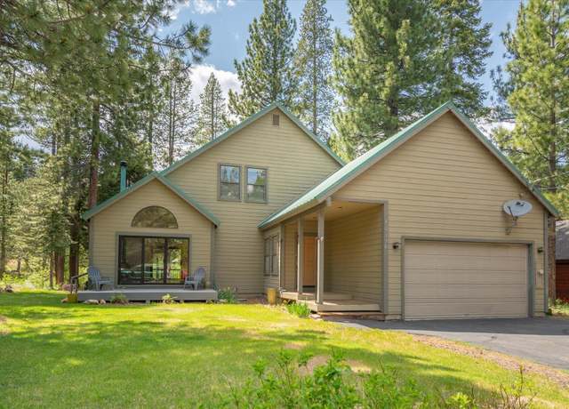 Property at 12570 Hillside Dr, Truckee, CA 96161, 3 beds, 2 baths