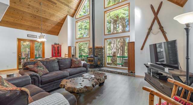 Photo of 13950 Herringbone Way, Truckee, CA 96161