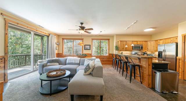 Photo of 10903 Cinnabar Way #4, Truckee, CA 96161-0000