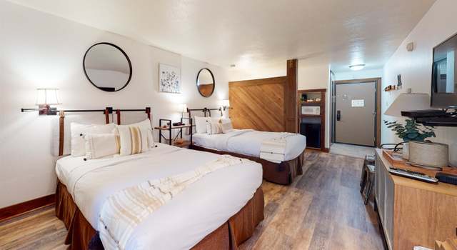 Photo of 2000 North Village Dr #202, Truckee, CA 96161-0000