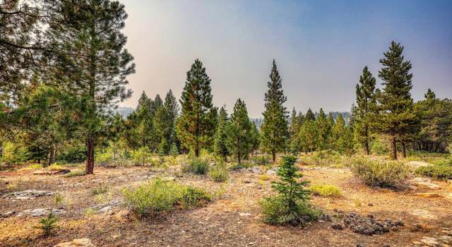 Photo of 12316 Snowpeak Way, Truckee, CA 96161-1234