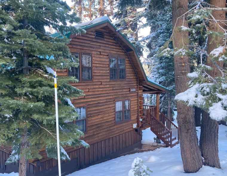 Photo of 14004 Hansel Ave Truckee, CA 96161