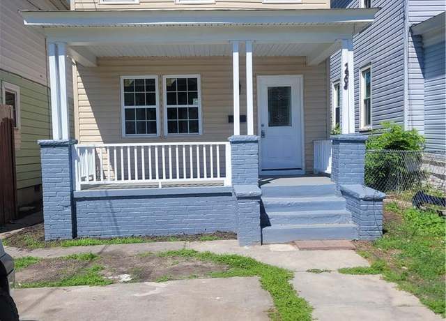 Property at 1908 Elm Ave, Portsmouth, VA 23704, 4 beds, 2 baths